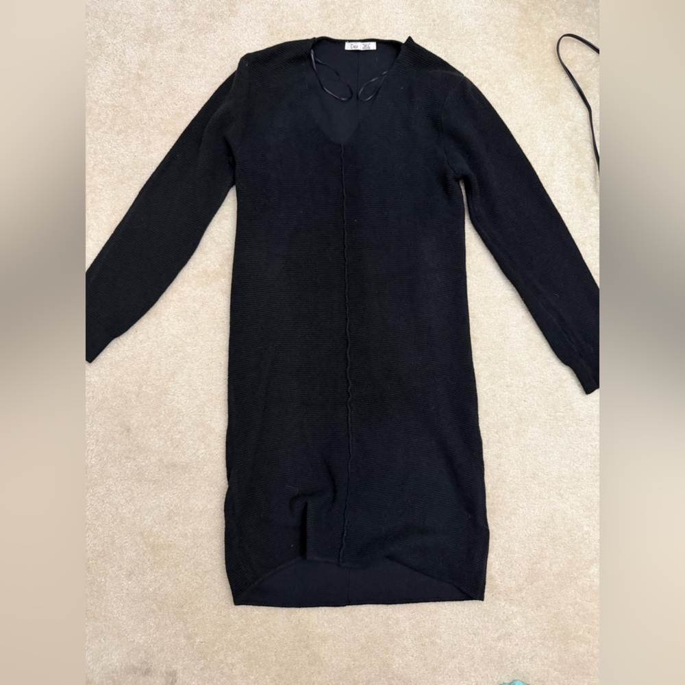 Dex Black Long Sleeve Knit Tunic Sweater